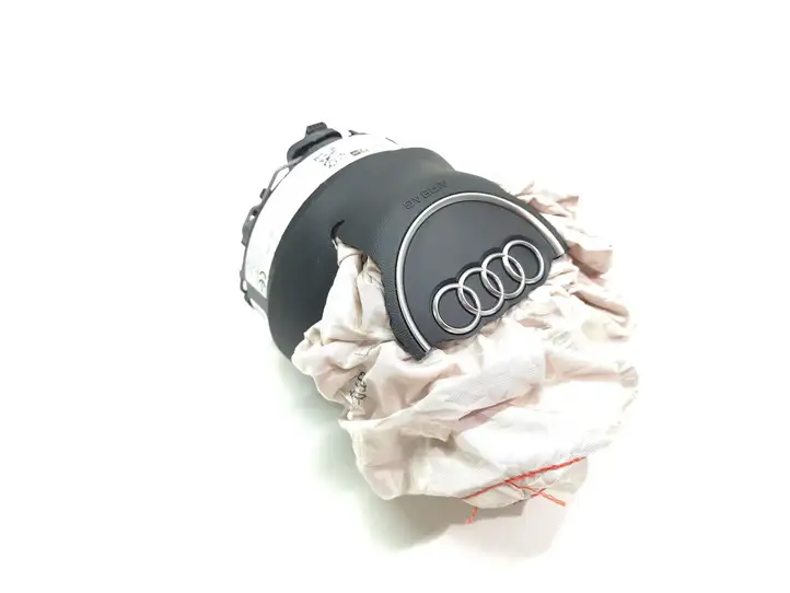 Audi A4 S4 B9 (2015 - 2019) 8W0880201 Подушка безопасности руля — фото 1
