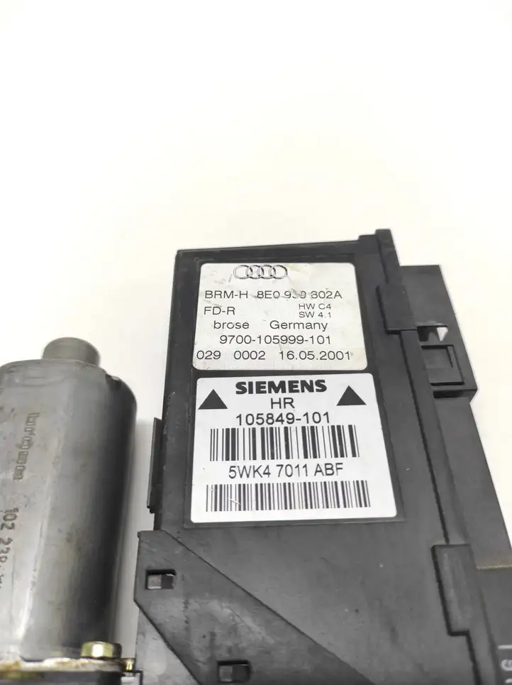 Audi A4 S4 B6 8E 8H (2000 - 2006) 9700105999101 Стеклоподъемник задней двери — фото 4