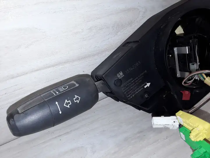 Opel Corsa D (2006 - 2010) 12274700 Контактное кольцо SRS — фото 2