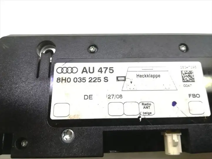 Audi A4 S4 B8 8K (2007 - 2011) 8H0035225S Усилитель антенны — фото 5