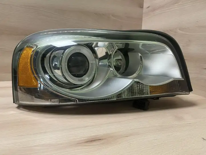 Volvo XC90 (2006 - 2014) 31111846 Передняя фара — фото 5