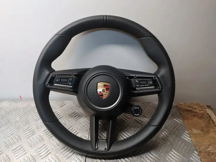Porsche 911 992 (2019 - ) Руль — фото 1