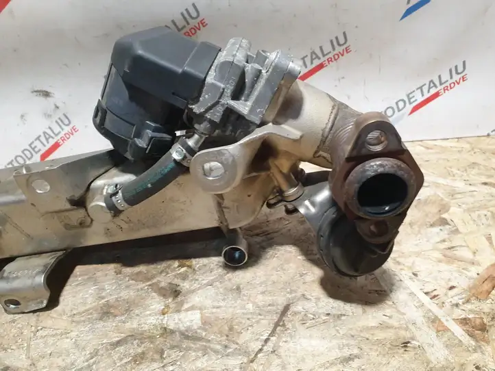 BMW 1 F20 F21 (2011 - 2019) 7810751 Охладитель клапана EGR — фото 7