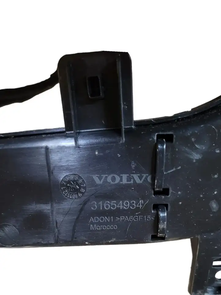 Volvo XC60 (2017 - ) 31654934 Плюсовой провод аккумулятора — фото 3