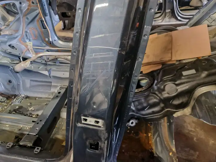 Volvo XC60 (2017 - ) Передний порог кузова — фото 2