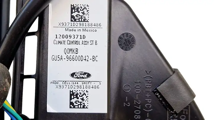 Ford Fusion II (2013 - ) GU5A96600D42 Вентилятор вентиляции сиденья — фото 4