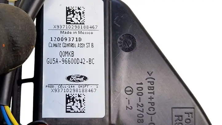 Ford Fusion II (2013 - ) GU5A96600D42 Вентилятор вентиляции сиденья — фото 5