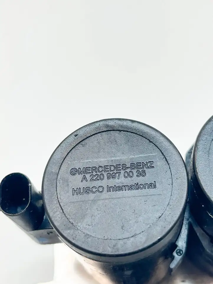 Mercedes-Benz SL R230 (2001 - 2012) A2203200358 Клапан рулевого механизма — фото 2
