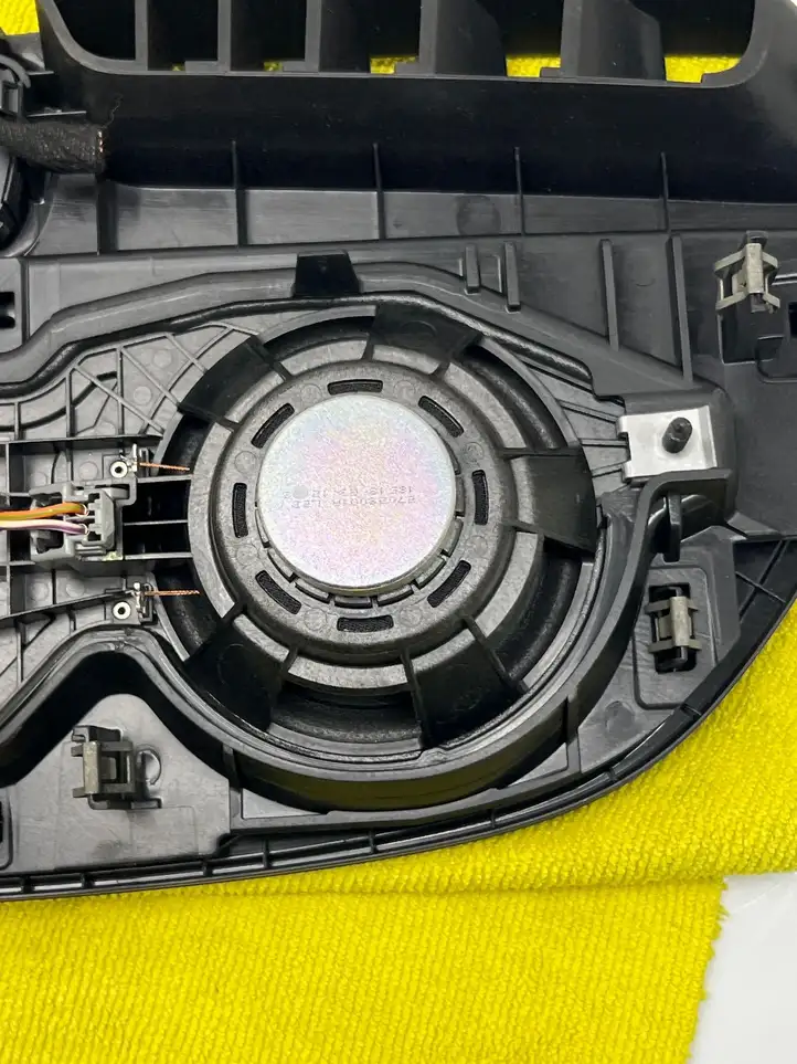 Volvo XC90 (2014 - 2019) 39838835 Воздушная решетка панели — фото 5