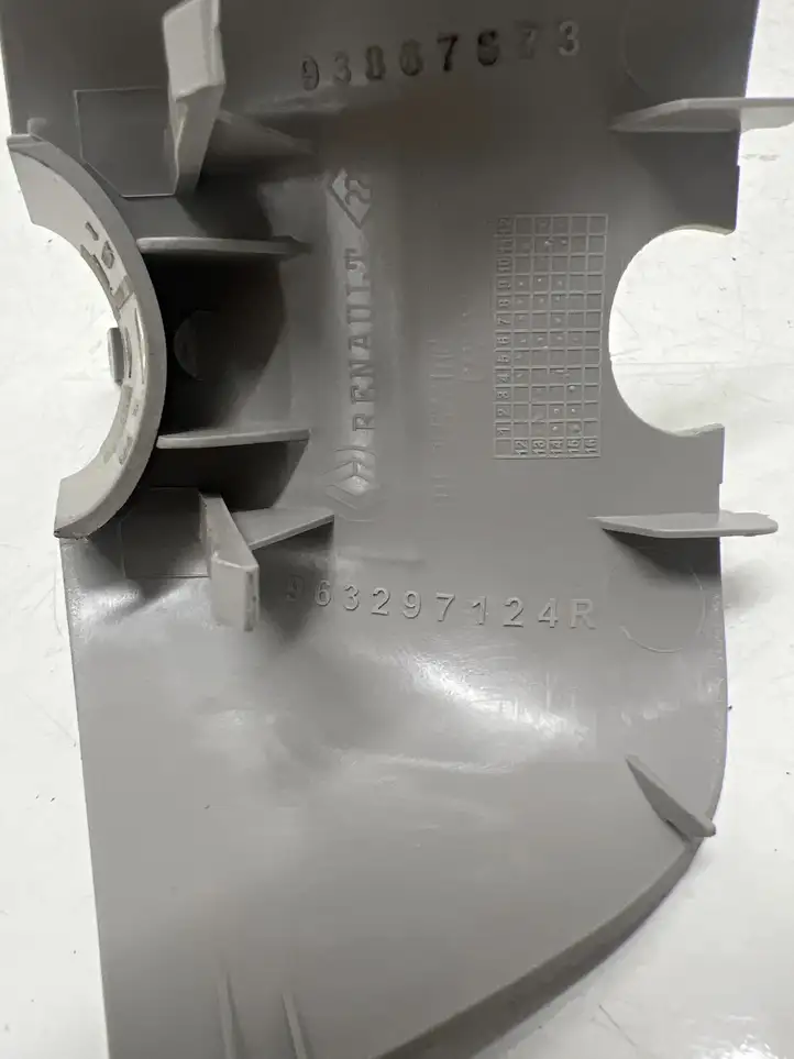 Renault Captur (2013 - 2020) 963297124R Накладка зеркала заднего вида — фото 4