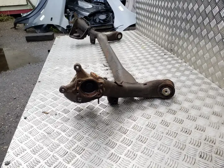 Kia Rio    Задний мост