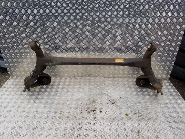 Kia Rio    Задний мост