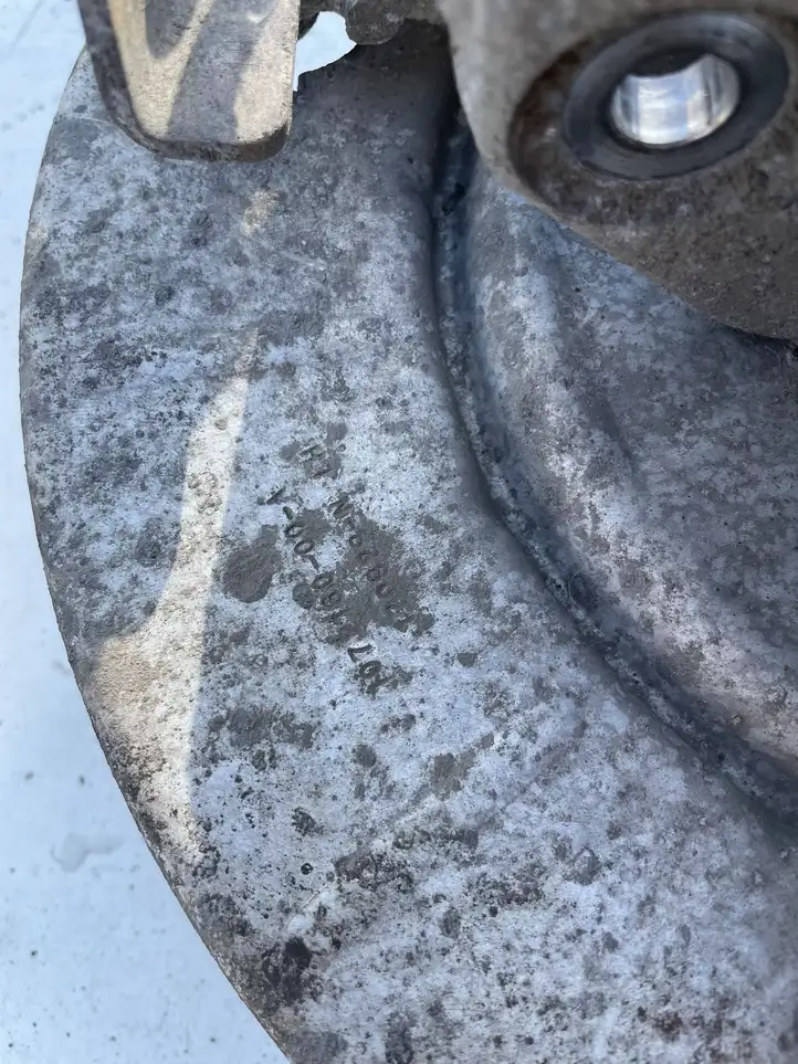 Tesla Model 3 (2017 - 2023) 107116000A Ступица колеса — фото 3
