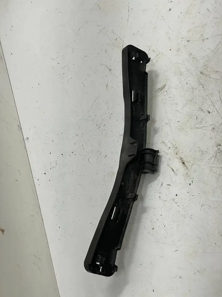 Mercedes-Benz GL X166 (2013 - 2019)  A1665401840 Рычаг