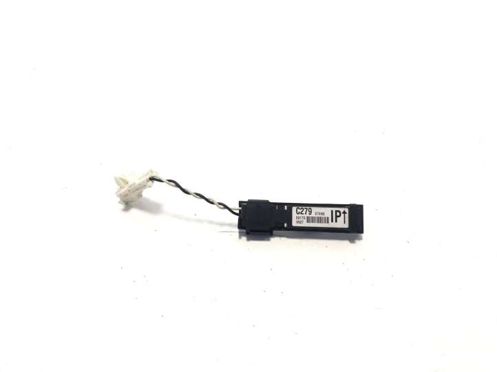 C279676N0 Mazda 3 II Interjero komforto antena