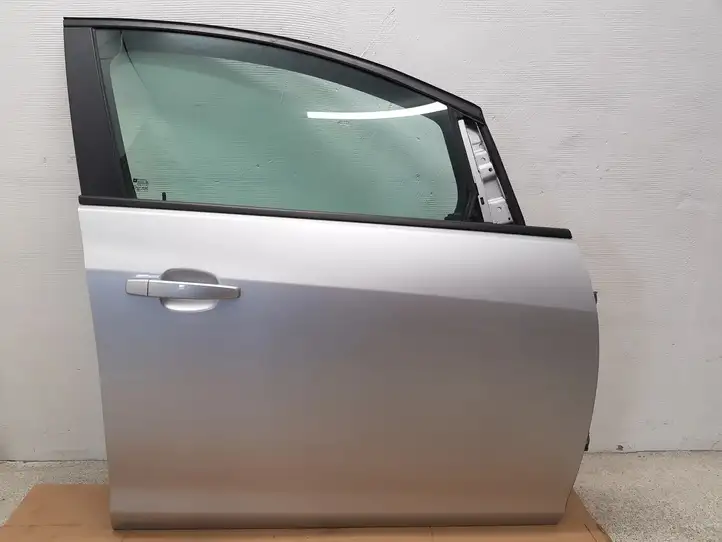 Opel Astra J (2009 - 2012) Дверь — фото 1