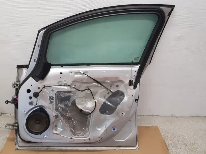 Opel Astra J (2009 - 2012) Дверь — фото 8