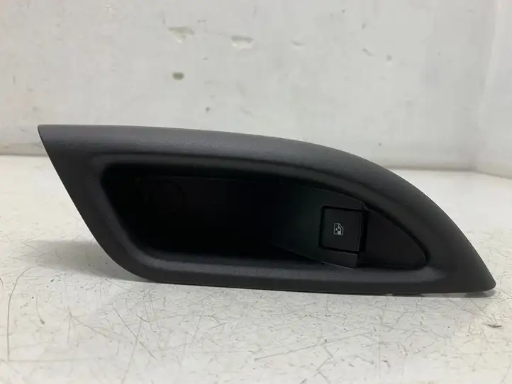 Opel Astra K (2015 - 2020) 2514633 Накладка кнопки стеклоподъемника — фото 3