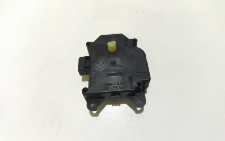Lexus IS 220D-250-350 (2005 - 2010) 0638000171 Двигатель задвижки потока воздуха — фото 2