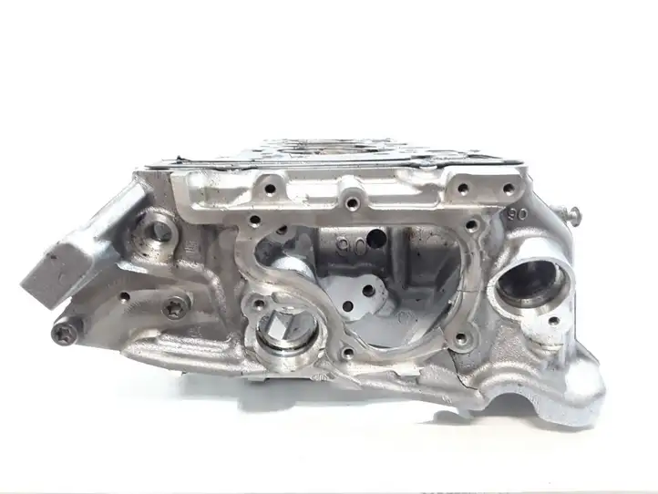 BMW M6 F06/F12/F13 (2012 - 2018) 7603471 Головка блока цилиндров — фото 4