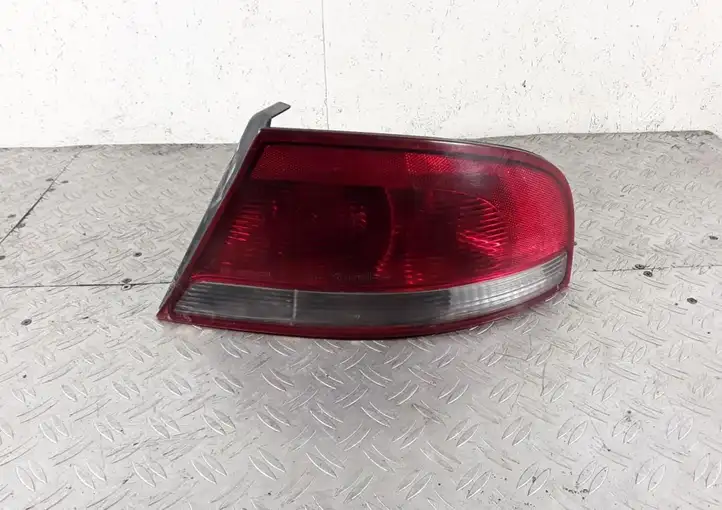 Chrysler Sebring (ST-22 - JR) (2000 - 2007) 04805952AA Задний фонарь в кузове — фото 6