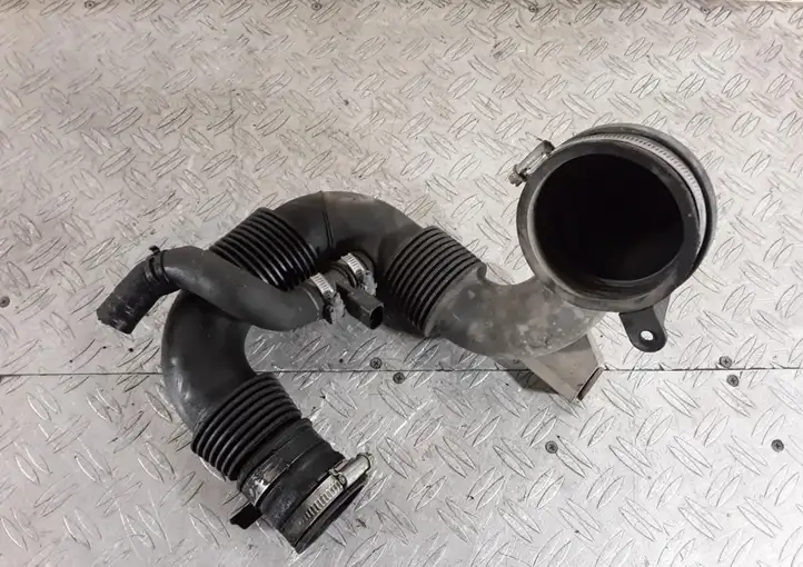 Audi A8 S8 D3 4E (2002 - 2005) 057129609B Детали воздухозаборника — фото 6