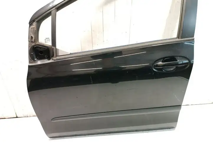 Toyota Yaris (2005 - 2009) Дверь — фото 3