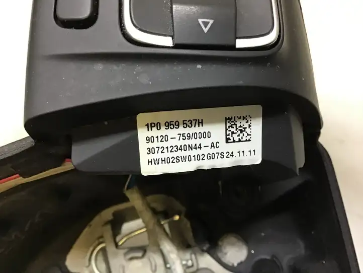 Seat Alhambra (Mk2) (2010 - 2017) 7N5419091C Руль — фото 3