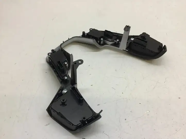 Kia Sorento (2009 - 2014) 967202P1001 Кнопки на рулевом колесе — фото 4