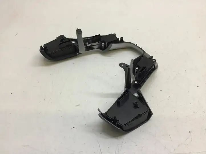 Kia Sorento (2009 - 2014) 967202P1001 Кнопки на рулевом колесе — фото 16