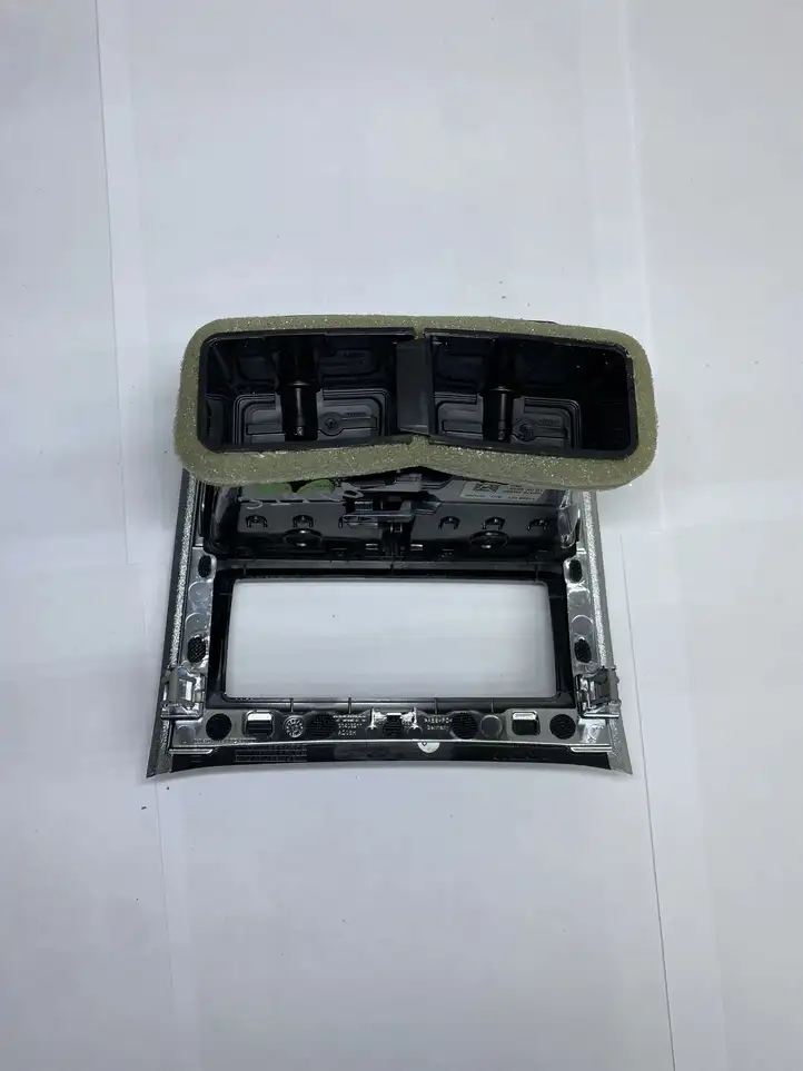 Volvo XC90 (2014 - 2019) 31365121 Задний воздушный дефлектор — фото 4