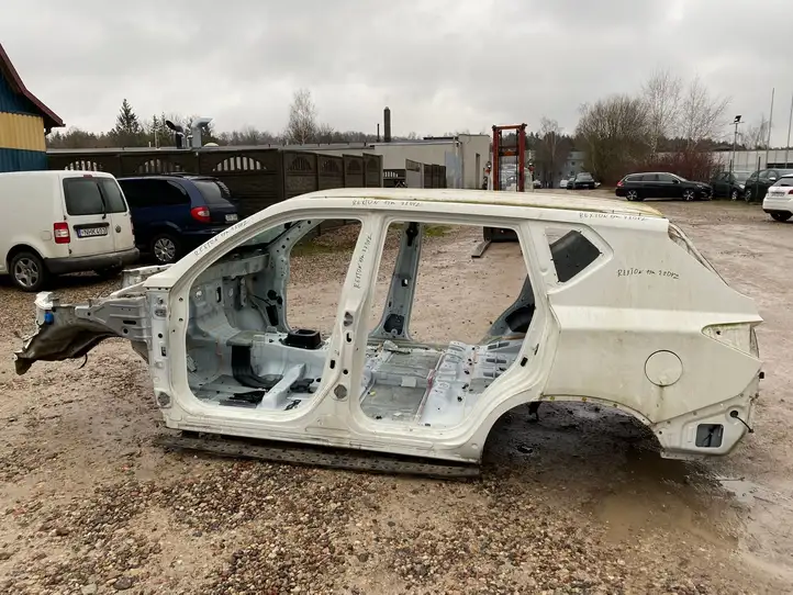 SsangYong Rexton (2017 - ) Кузов — фото 18