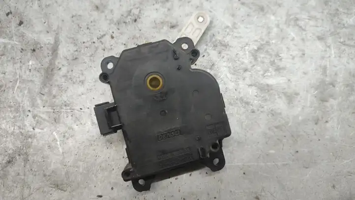 Toyota Avensis T250 (2003 - 2006) 0637008680 Двигатель задвижки потока воздуха — фото 1