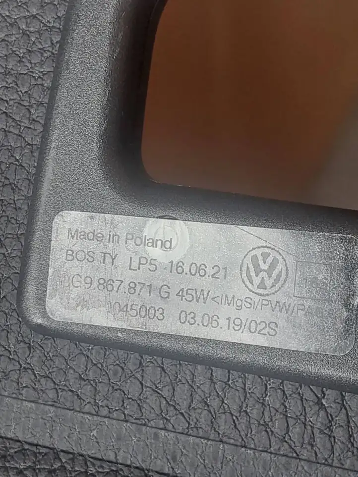 Volkswagen PASSAT B8 (2015 - ) 3G9867871G Задний подоконник — фото 5