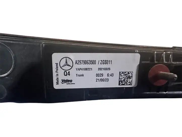 Mercedes-Benz EQS V297 (2021 - ) A2979068204 Задний фонарь в крышке багажника — фото 6