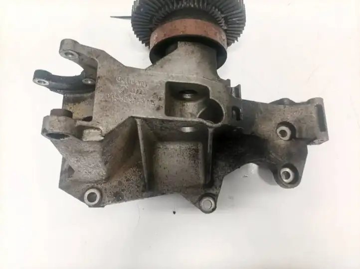Audi A4 S4 B6 8E 8H (2000 - 2006) 038903143af Кронштейн двигателя — фото 1
