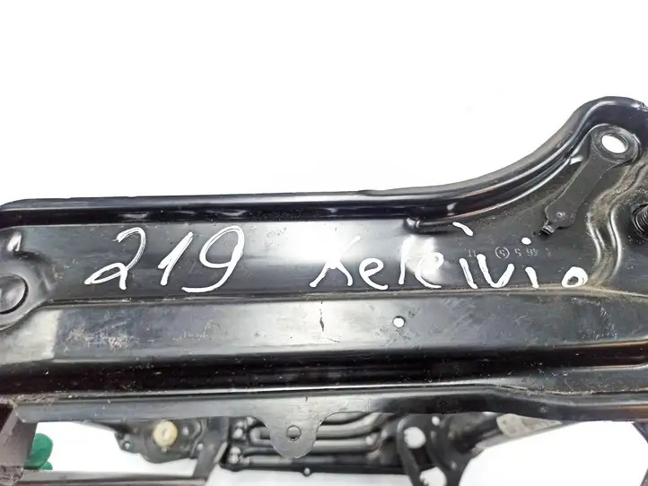 Mercedes-Benz CLS C219 (2003 - 2011) A0009103636 Нижняя часть сиденья переднего пассажира — фото 9