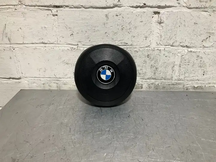 BMW 5 E60 E61 (2004 - 2010) 6073844 Подушка безопасности руля — фото 1
