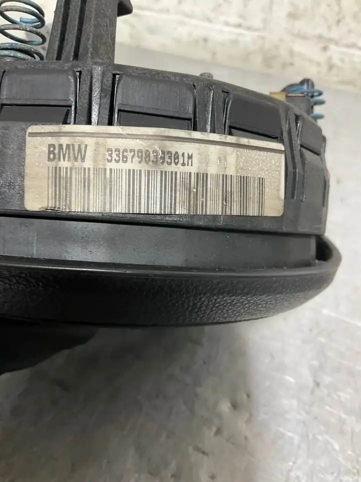 BMW 5 E60 E61 (2004 - 2010) 6073844 Подушка безопасности руля — фото 9