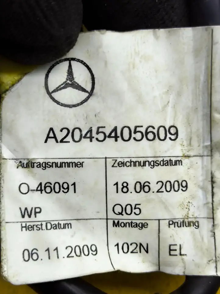 Mercedes-Benz C W204 (2007 - 2014) A2045405609 Проводка CD-чейнджера — фото 5