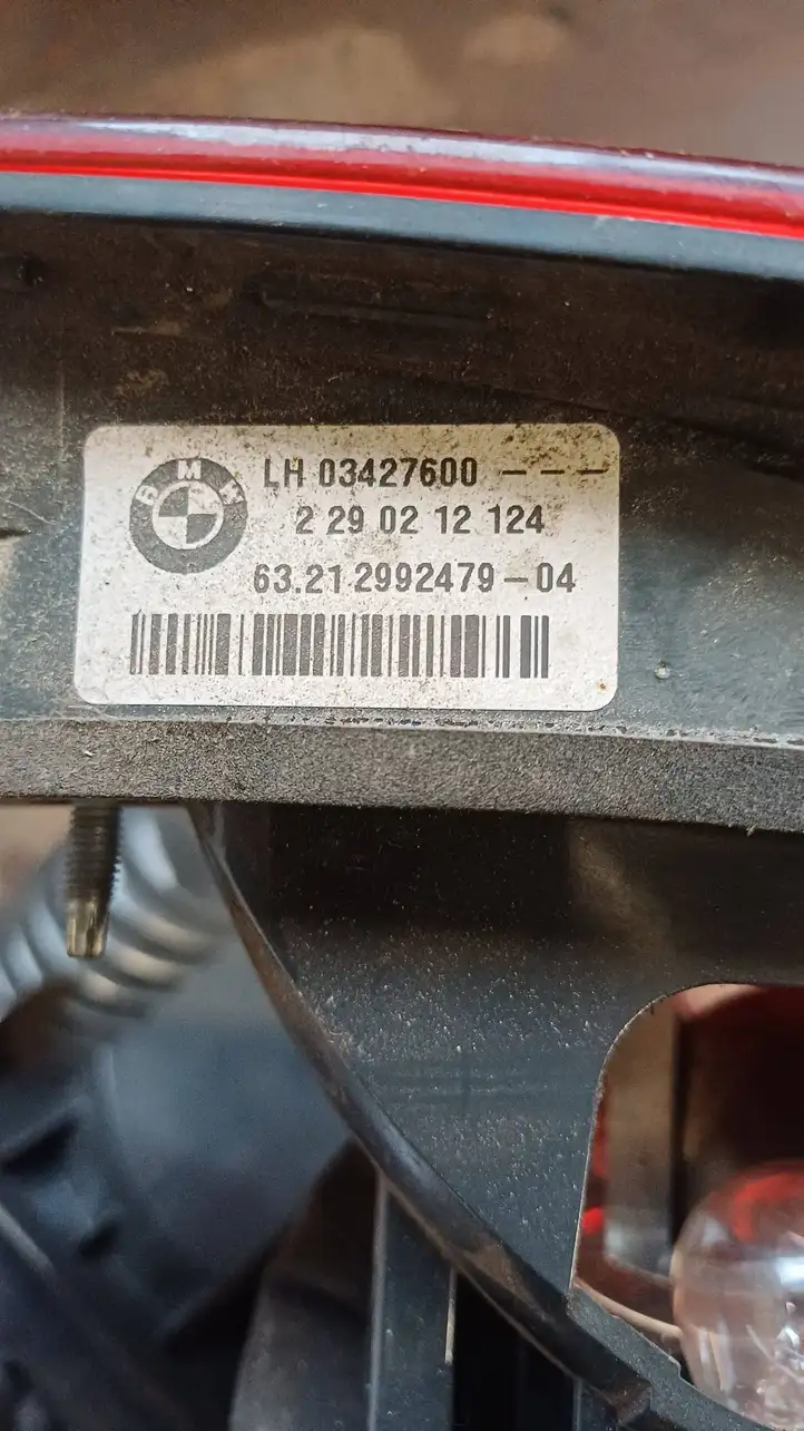 BMW X1 E84 (2009 - 2015) 2992478 Задний фонарь в кузове — фото 3