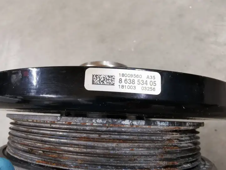 BMW 4 F32 F33 (2013 - 2017) 863853405 Шкив коленчатого вала — фото 5