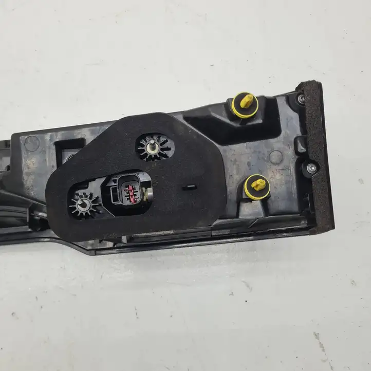 Land Rover Range Rover L405 (2012 - 2017) JL901293060503 Задний фонарь в крышке багажника — фото 8