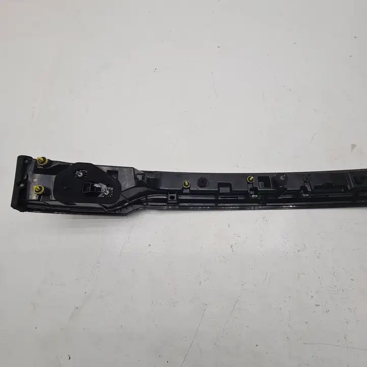 Land Rover Range Rover L405 (2012 - 2017) JL901293060503 Задний фонарь в крышке багажника — фото 9