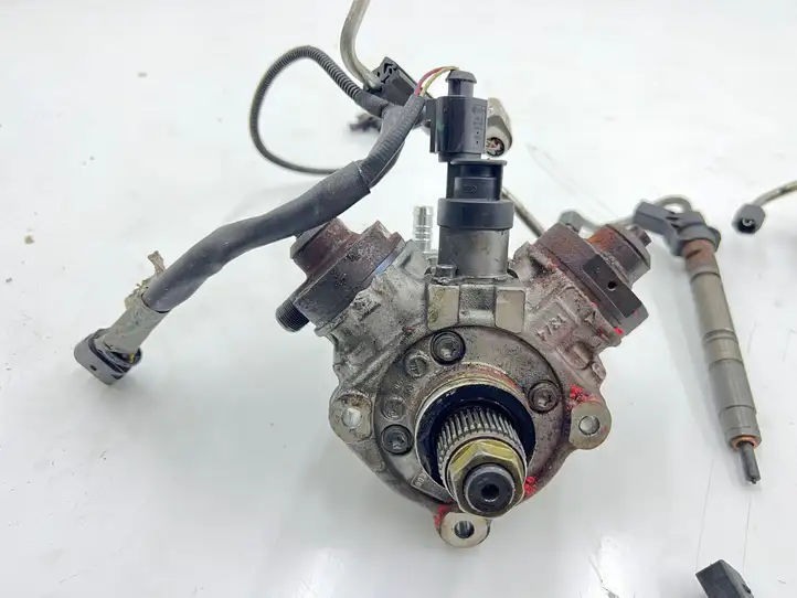 Audi A6 C7 (2011 - 2014) 059130755BG Комплект системы впрыска — фото 10