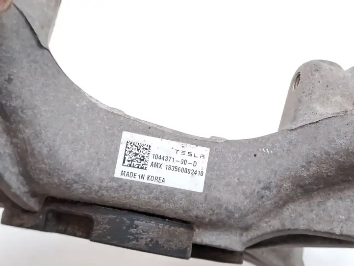 Tesla Model 3 (2017 - 2023) 104403200C Опорный подшипник амортизатора — фото 2