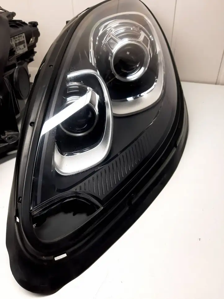 Porsche Macan (95B) (2014 - 2018) 95B941031BD Передняя фара — фото 2
