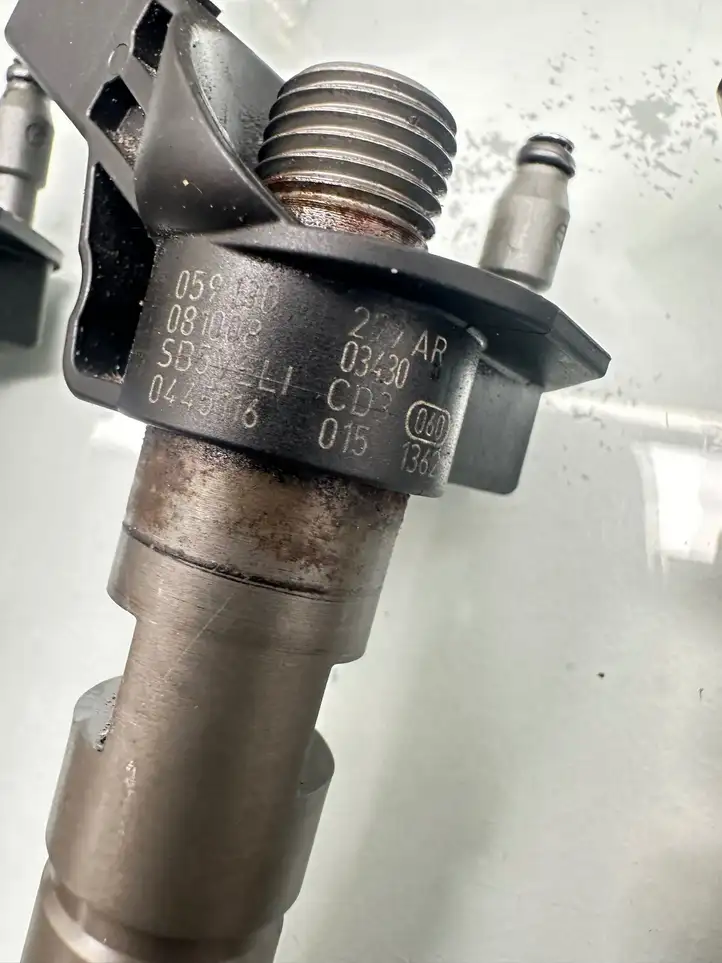 Audi A4 S4 B8 8K (2007 - 2011) 059100277AB Комплект жиклеров ГБО — фото 6