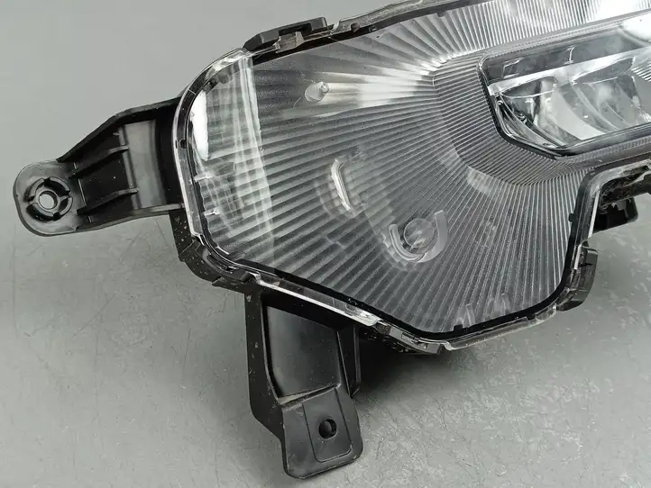 Kia Niro (2016 - ) Передняя противотуманная фара — фото 2