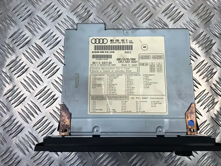Audi A4 S4 B6 8E 8H (2000 - 2006) 8E0035192C Магнитола / мультимедийная система — фото 3